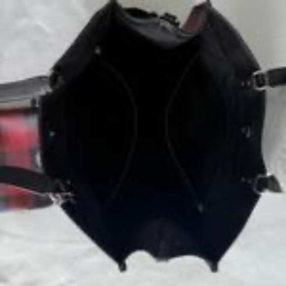 tote - Picture 12 of 16